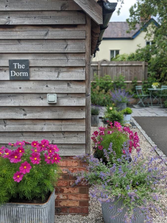 The Dorm Bed And Breakfast Eccleshall Eksteriør billede